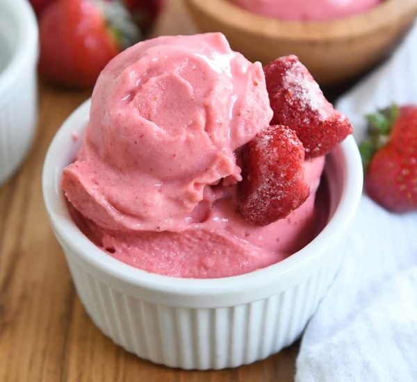 Easy Frozen Yogurt Recipe